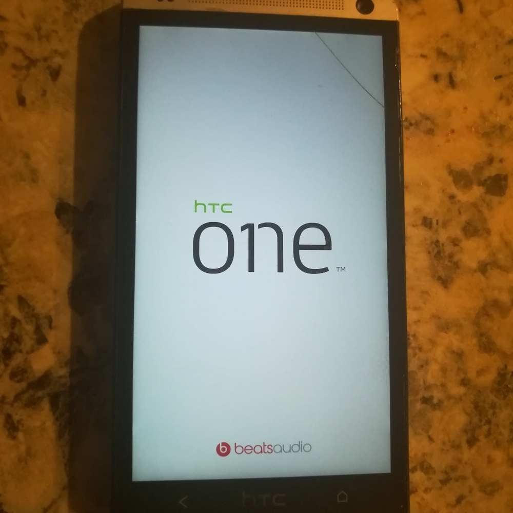 HTC M8